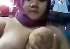 Sexy hijab masturbating indonesia jilbab