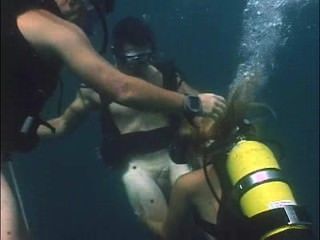 Underwater scuba