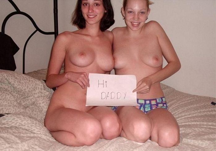 Nude Mom And Daughter Licking Pussy