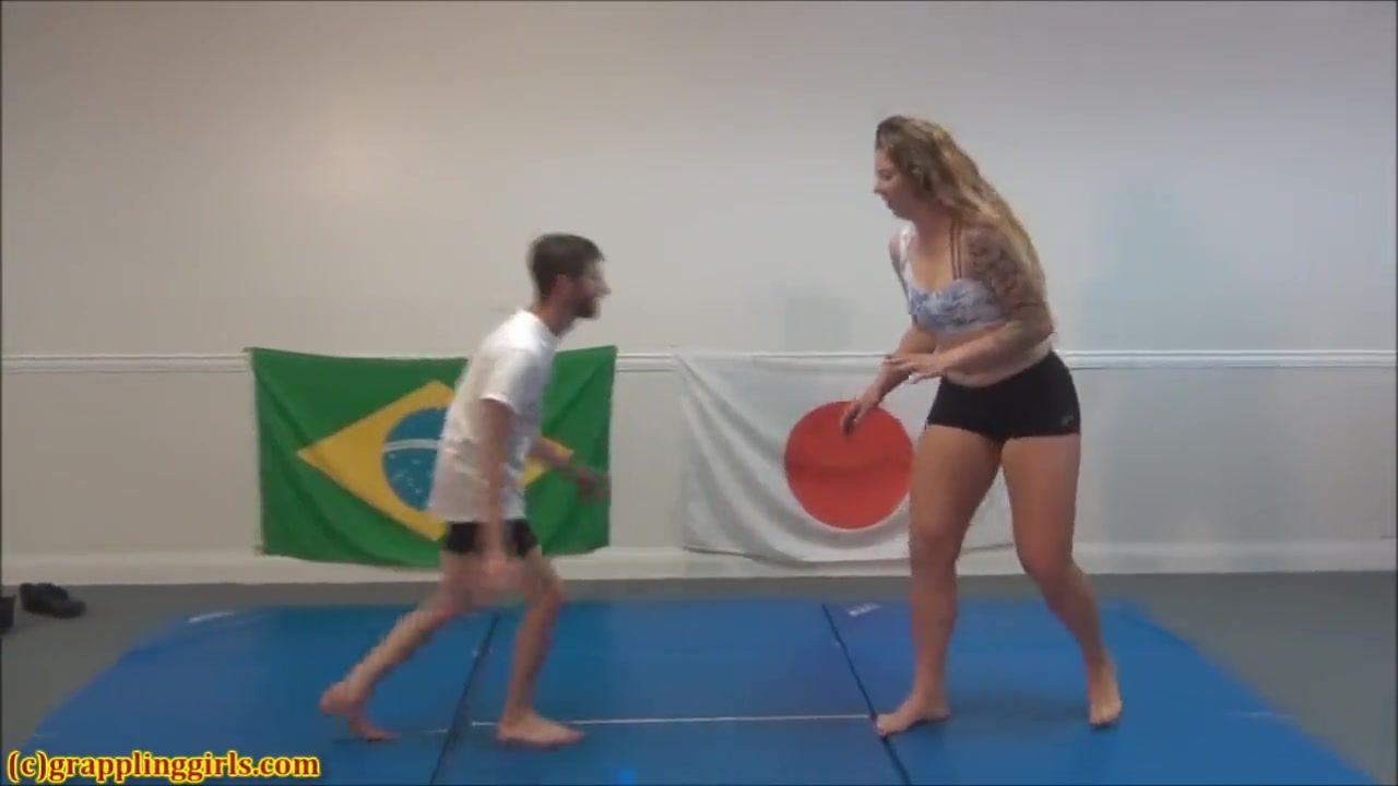 Green T. recommend best of Fit big ass MILF gets fucked twice by stud.