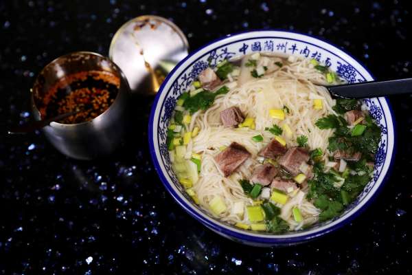Trunk reccomend Asian style noodle soup