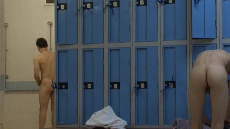 Voyeur clip of sluts in a lockerroom