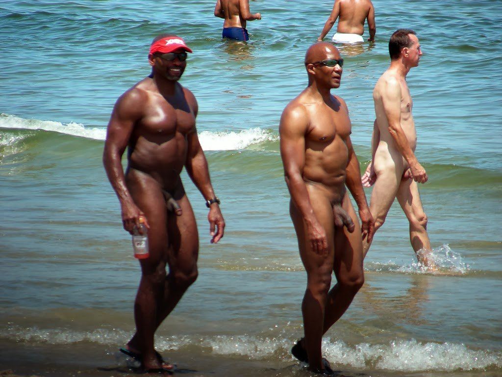 Black W. reccomend Well hung guys at the beach nude