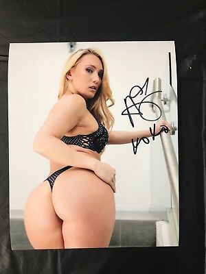 Stretch reccomend Porno star autographs